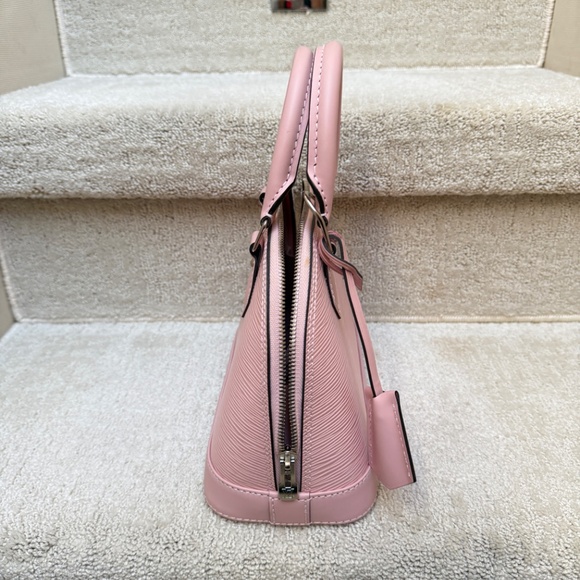 Louis Vuitton Epi Alma BB in Baby Pink - Picture 2 of 8